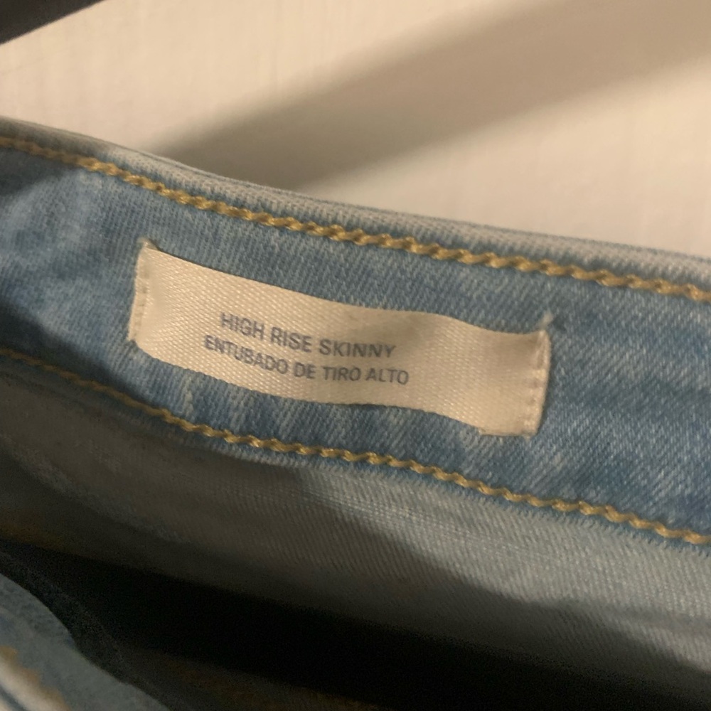 Universal Thread High Rise Skinny Jeans - Picture 4 of 4